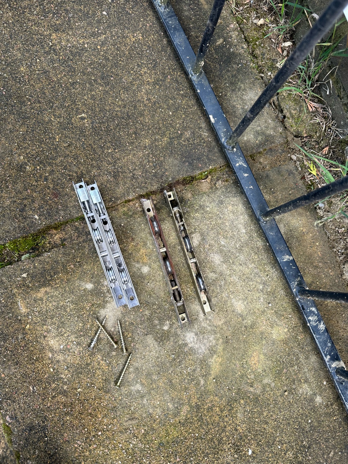 LM Double Glazing Repairs work photo 4