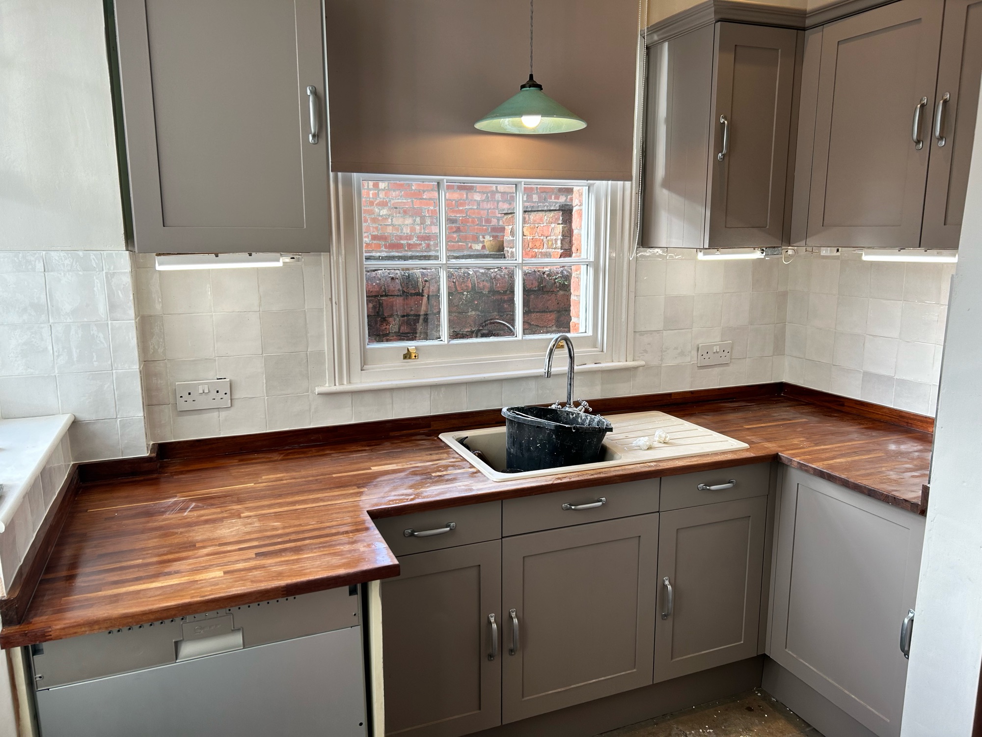 JS.TILING LTD work photo 4