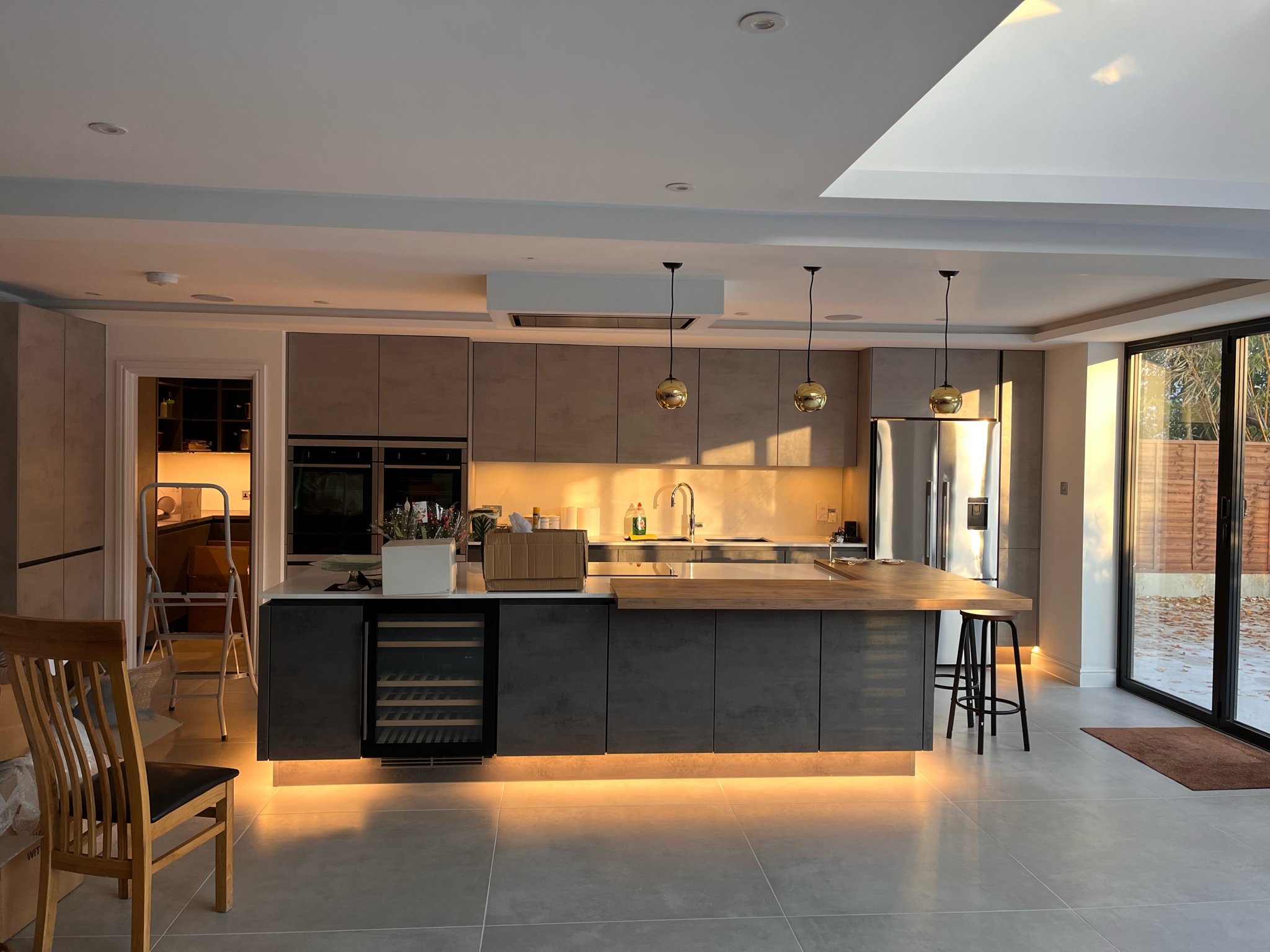 LF Electrical work photo 1