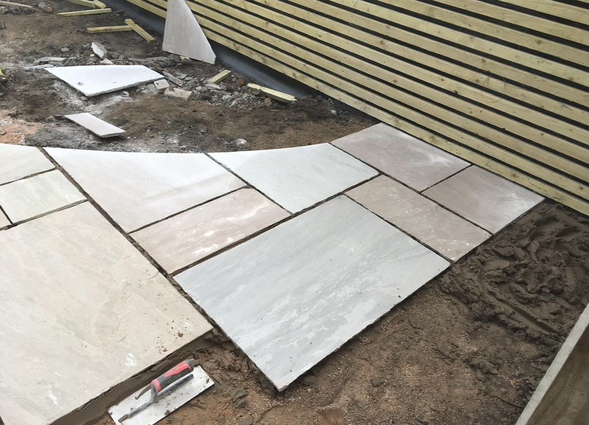 KEARNEYS DRIVEWAYS & ROOFING LTD work photo 2