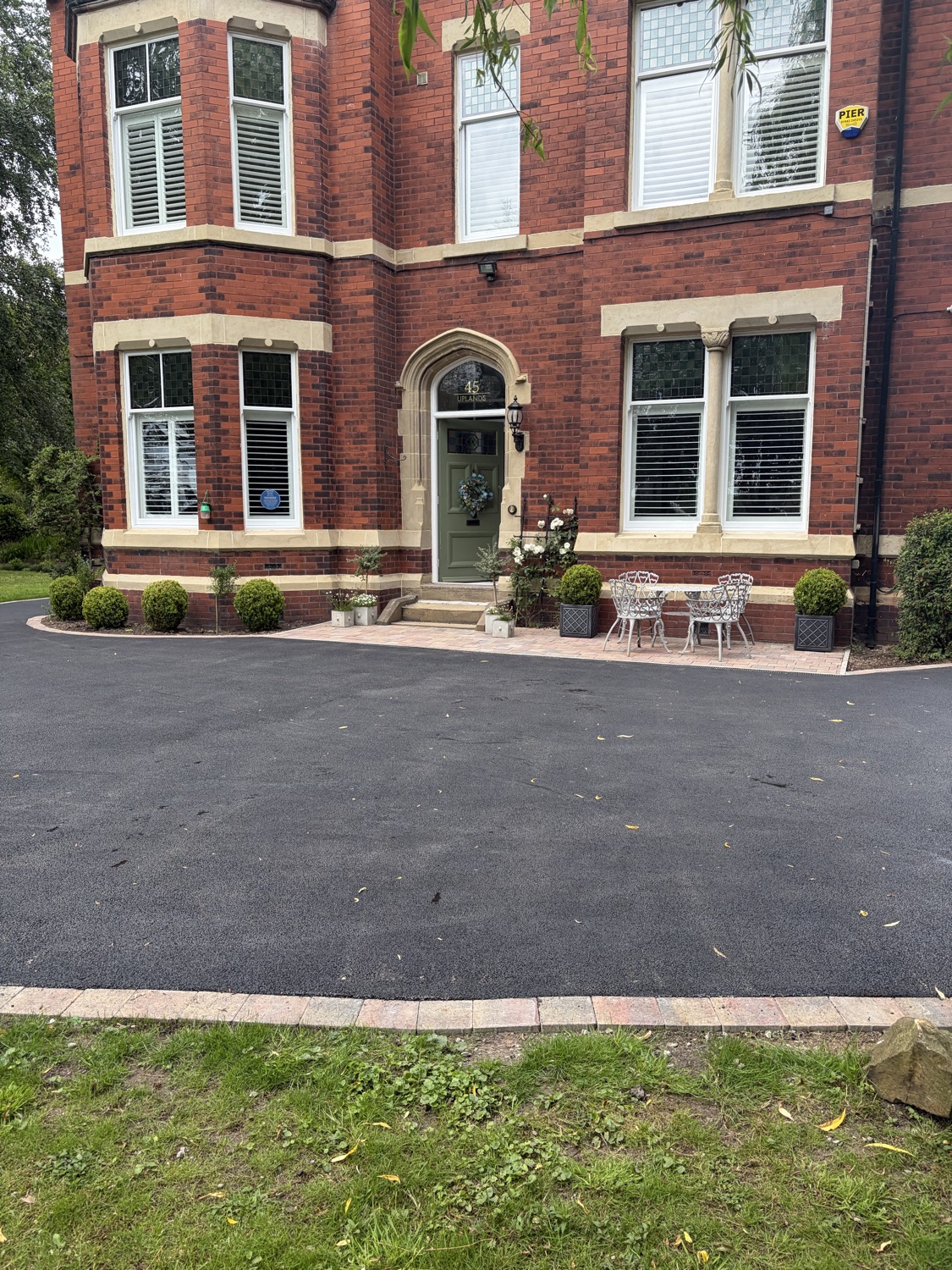 MJM DRIVEWAYS LTD work photo 3