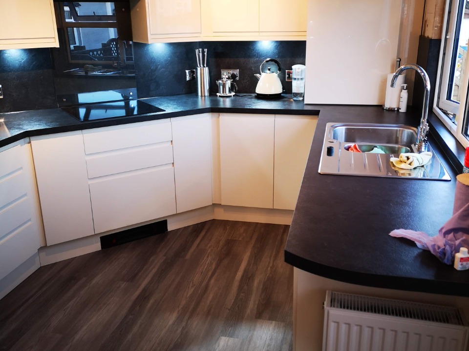 CUTTING EDGE JOINERY AND BUILDING LTD work photo 4