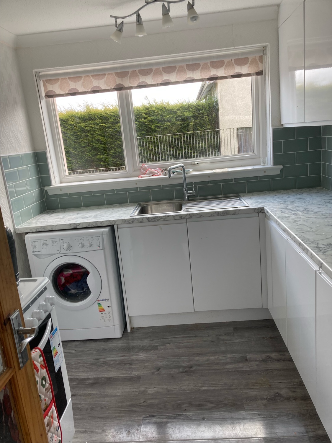 J M Mcneish Ceramic Tiler Service work photo 1