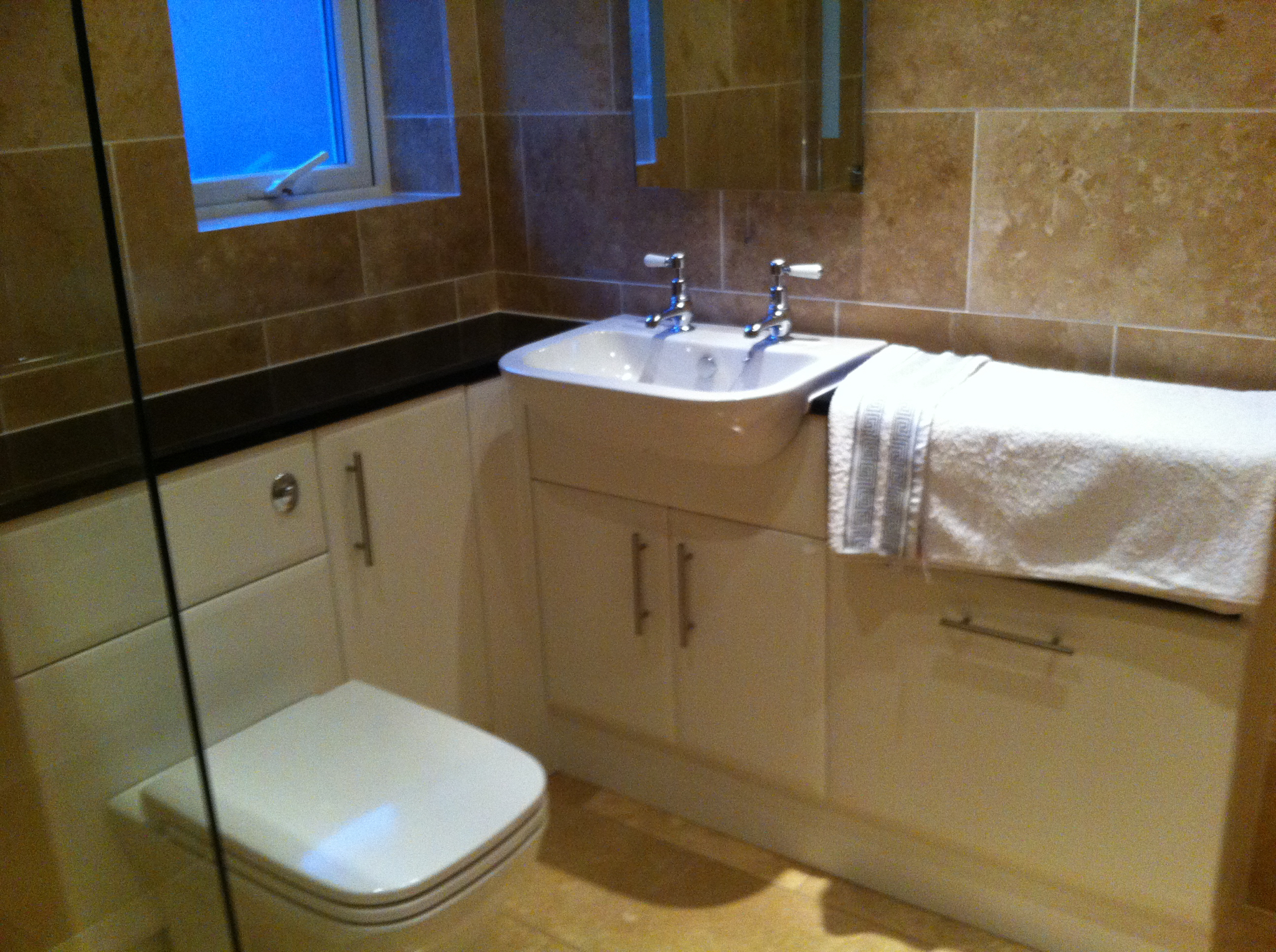 DL Bathrooms & kitchens work photo 2