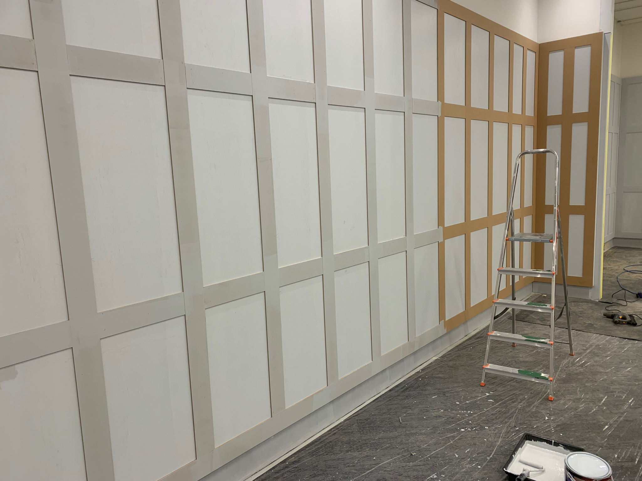 Crimson and Scarlet Bespoke Decorators work photo 3