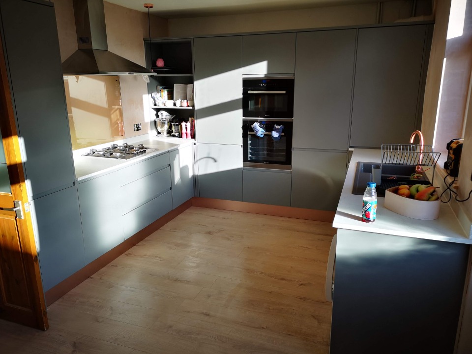 CUTTING EDGE JOINERY AND BUILDING LTD work photo 3