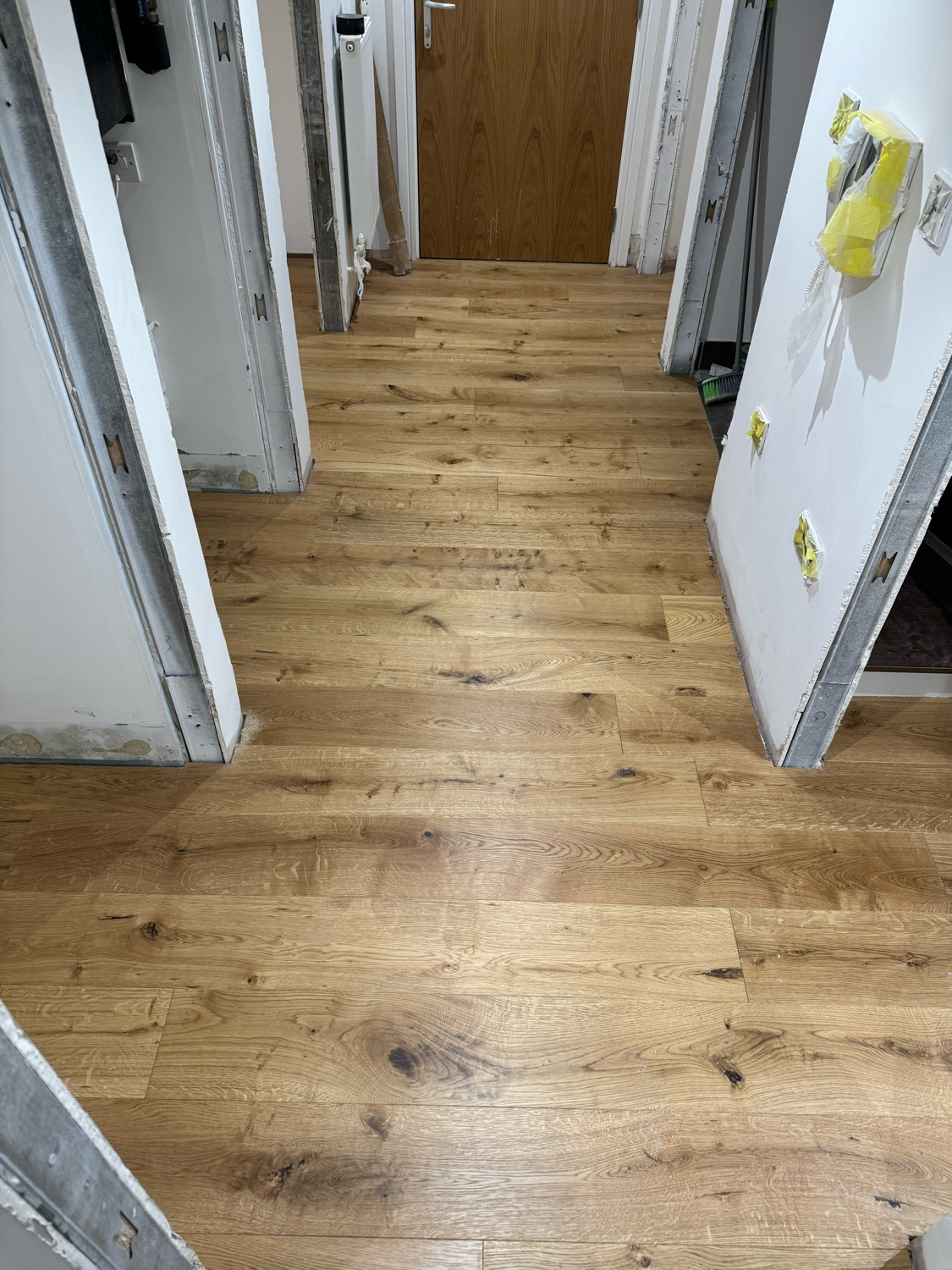 LUXE CARPET AND FLOORING LTD work photo 3