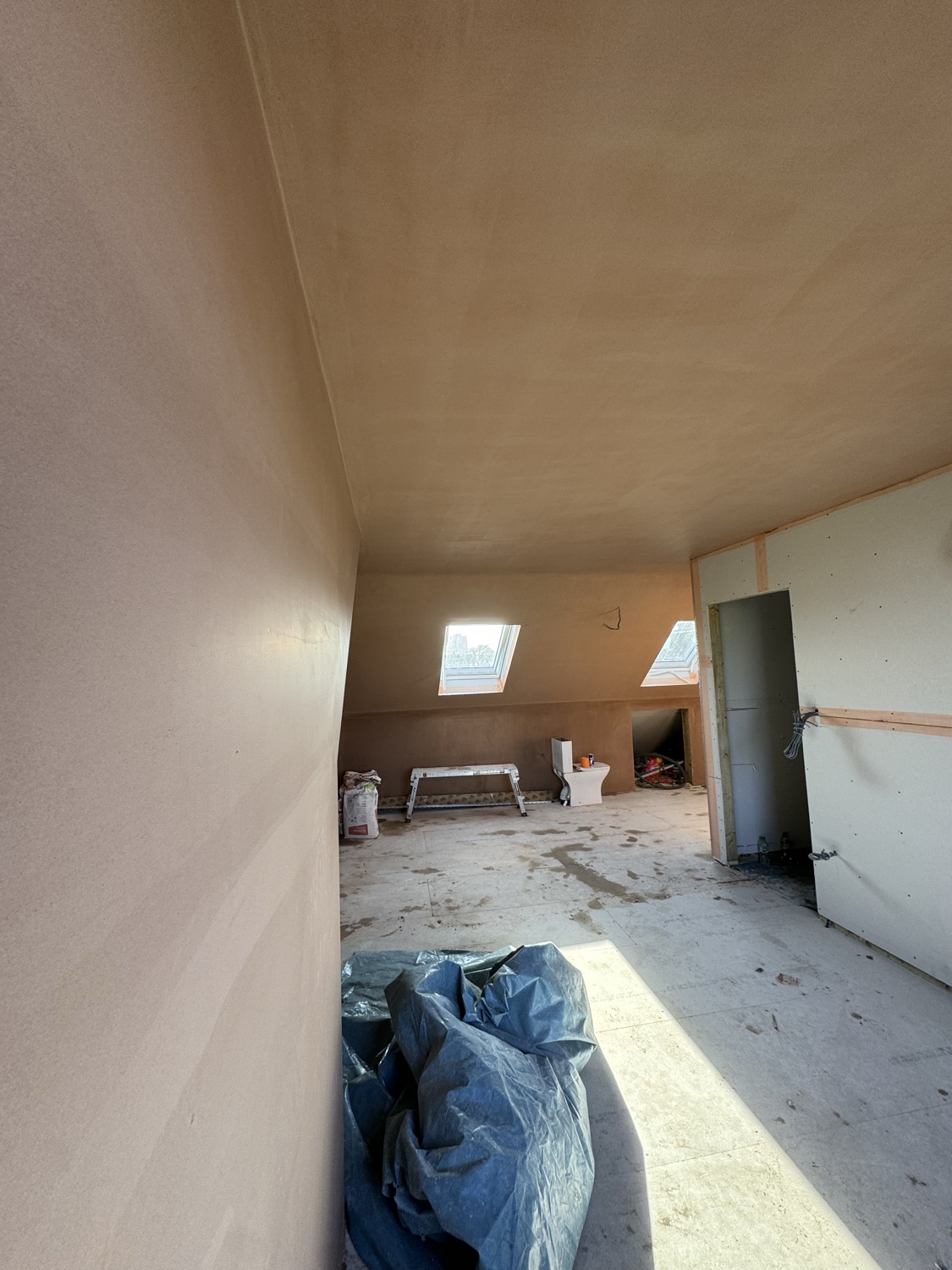 NURIS PLASTERING work photo 2