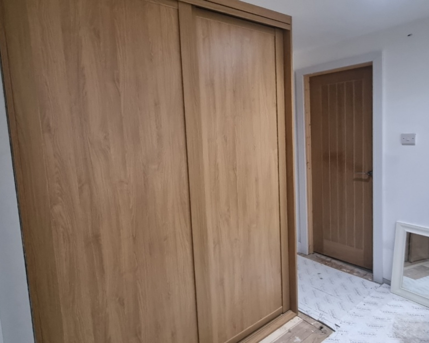 JOINERY INTERIORS work photo 1