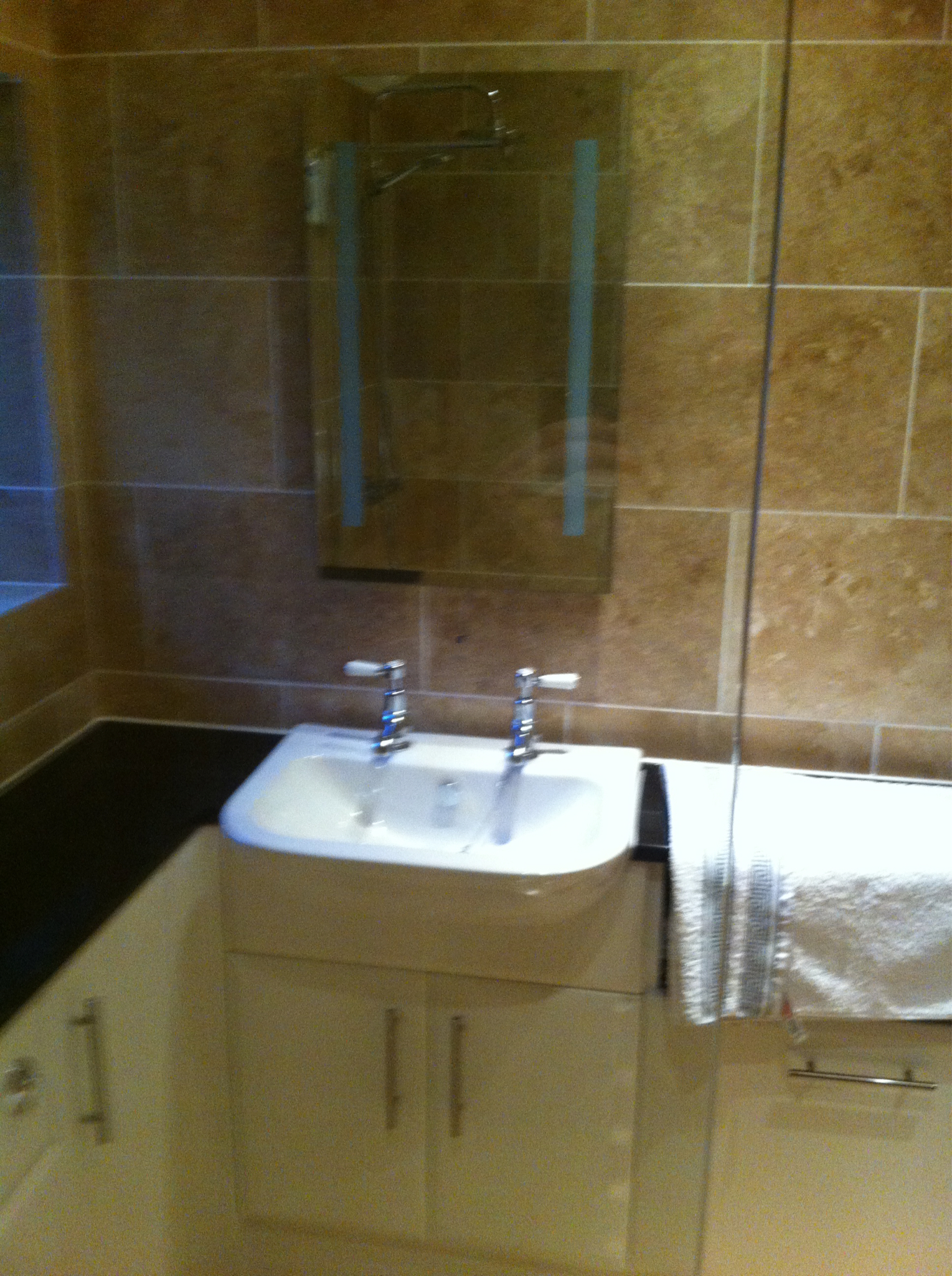 DL Bathrooms & kitchens work photo 4