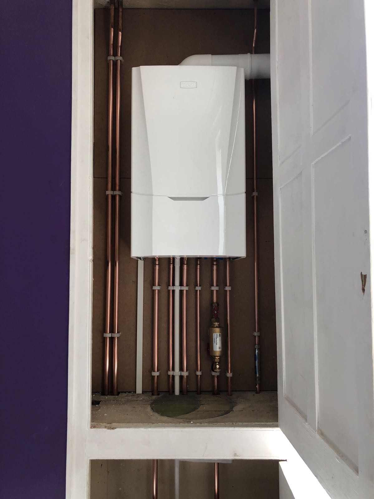DPB PLUMBING & HEATING ENGINEERS LTD work photo 1