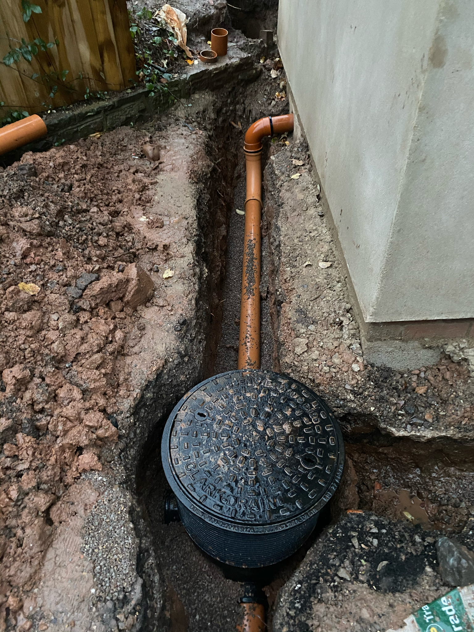 Lea's Electrical Property Maintenance Services work photo 2