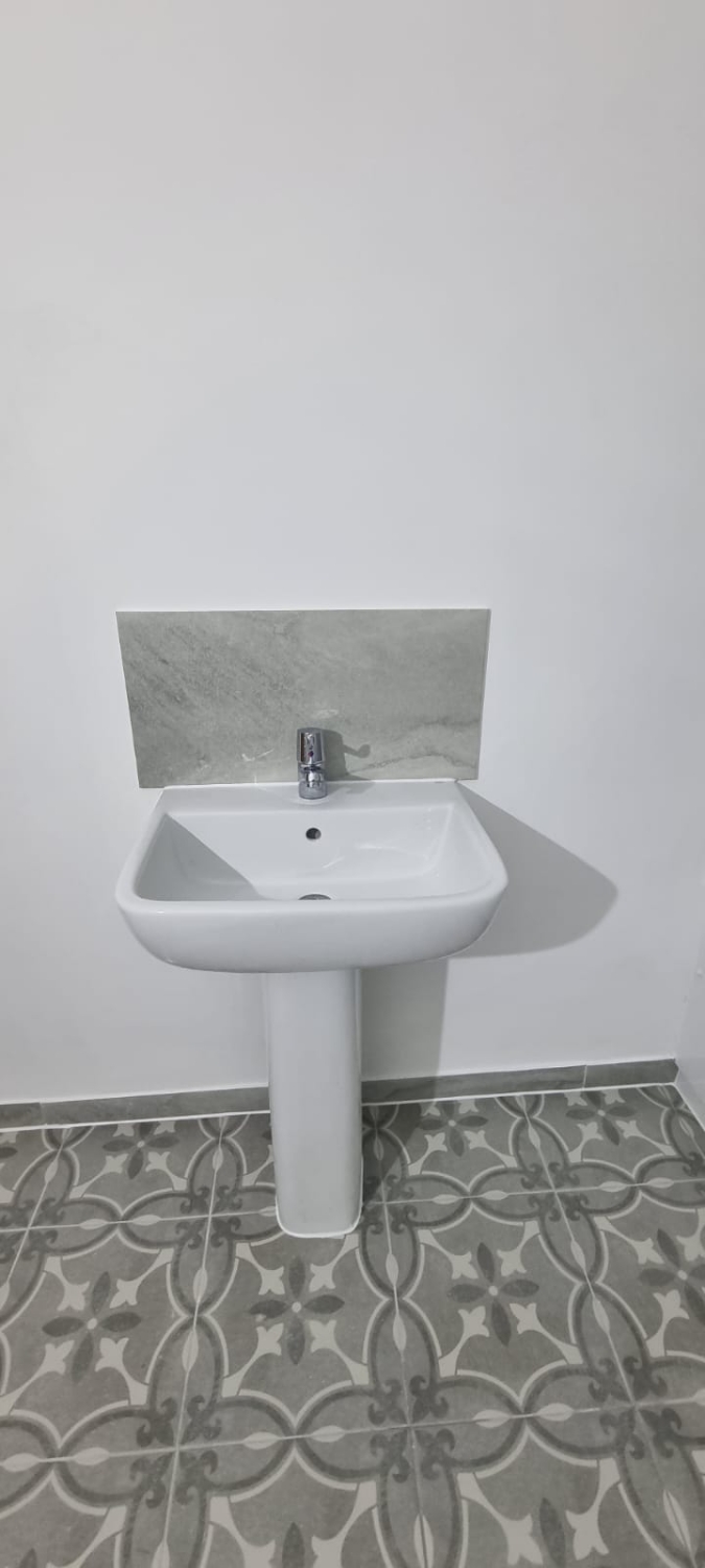 Briscoe's Plumbing & Building Services work photo 4