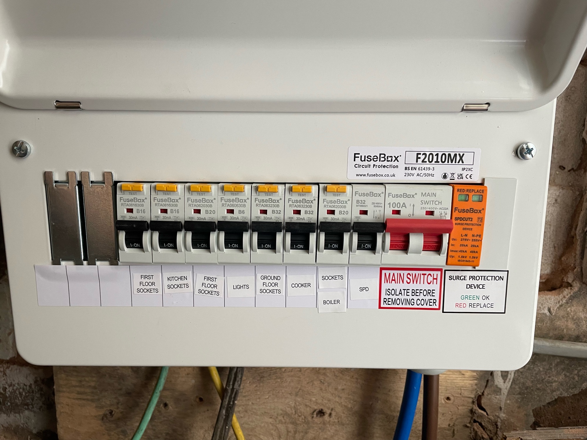 Unique Electrical Services work photo 2