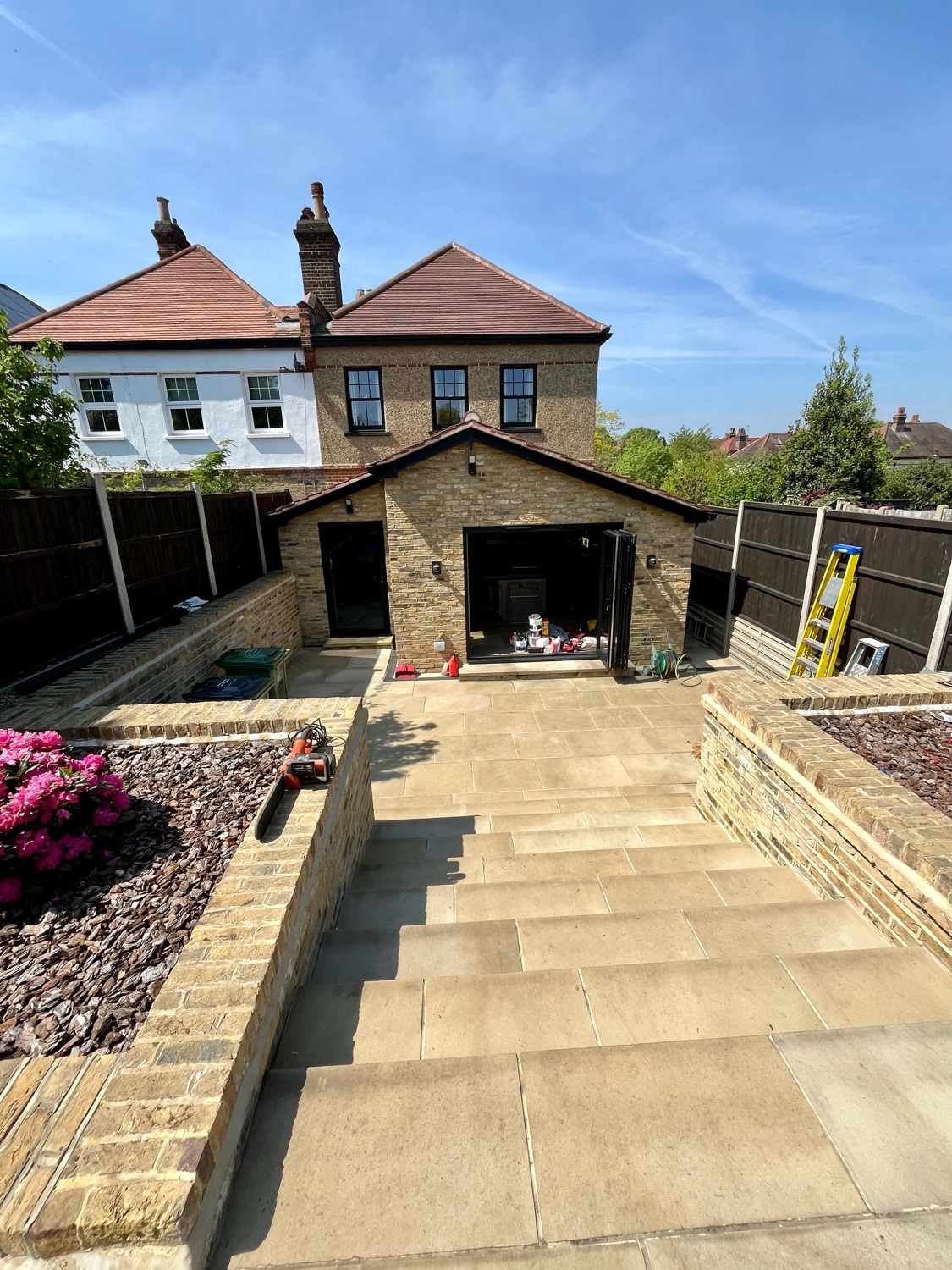 Henowe Construction work photo 2