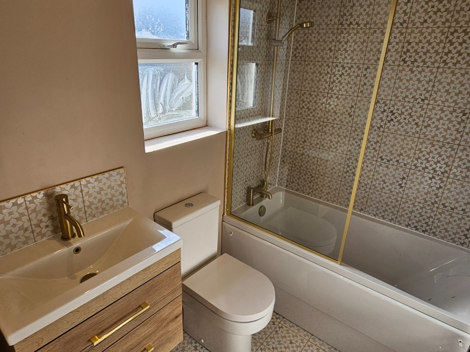 McEwan Plumbing & Heating work photo 1