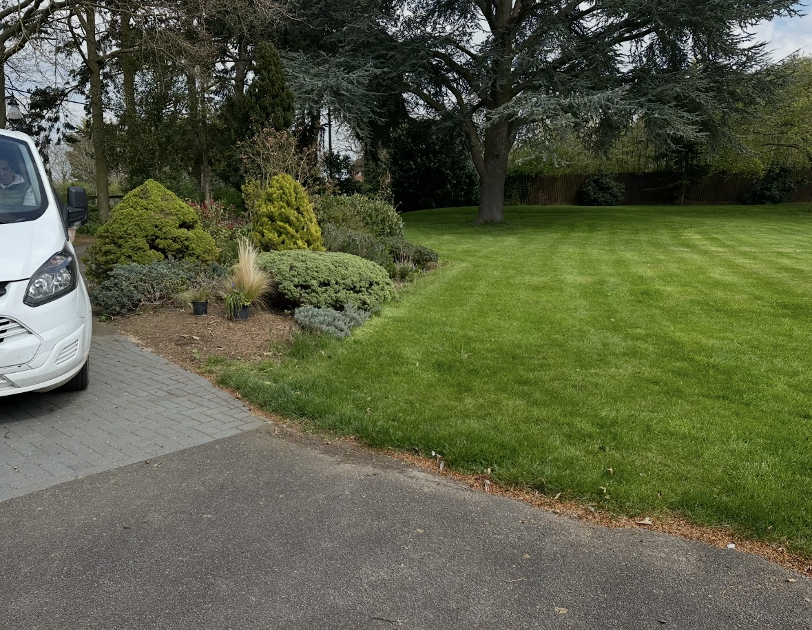 Gem Garden & Landscaping work photo 4