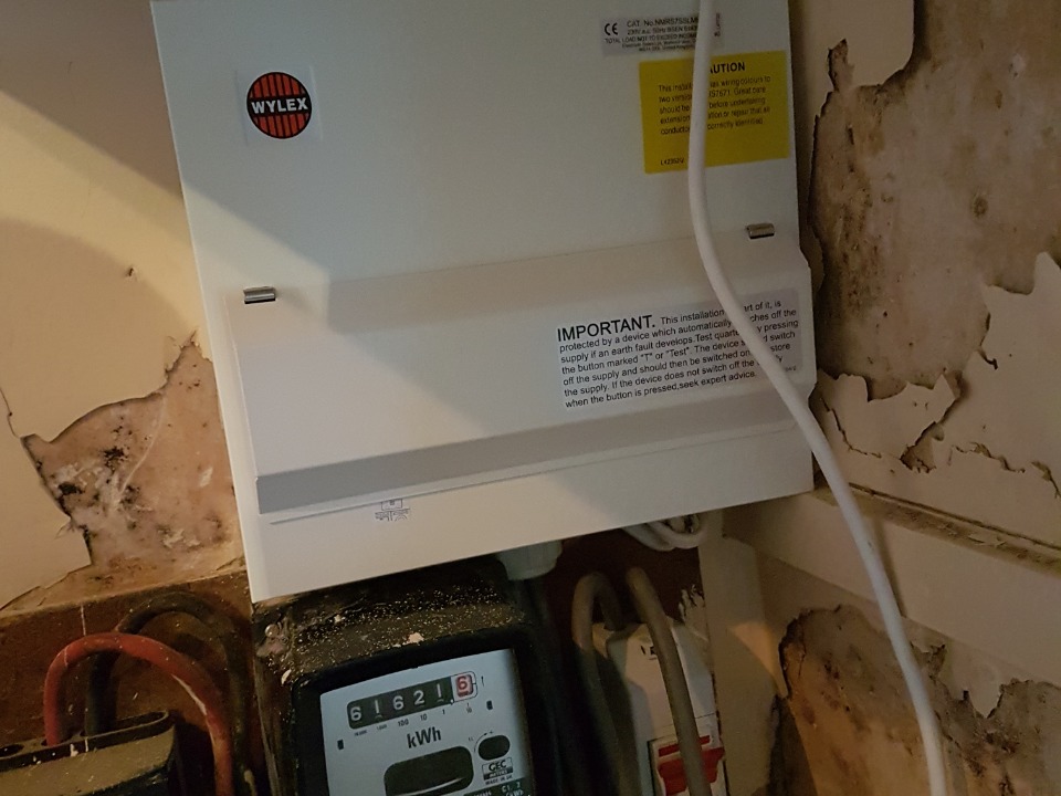 Cippenhan Electricals work photo 4