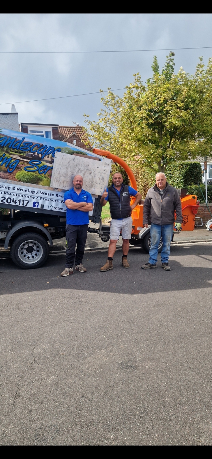 SMITHS LANDSCAPE GARDENING SERVICE work photo 2