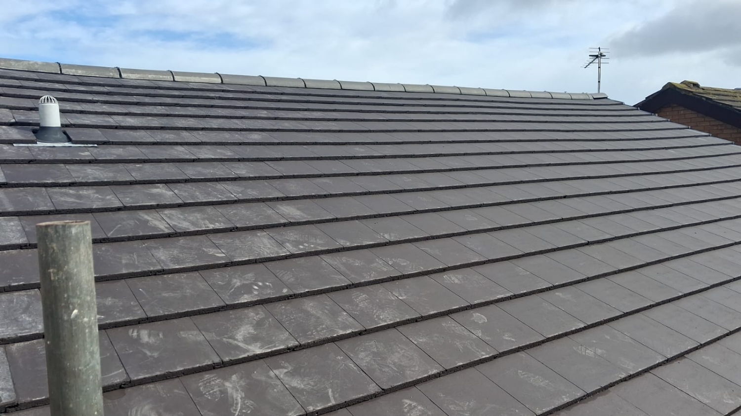 MH Roofing work photo 1