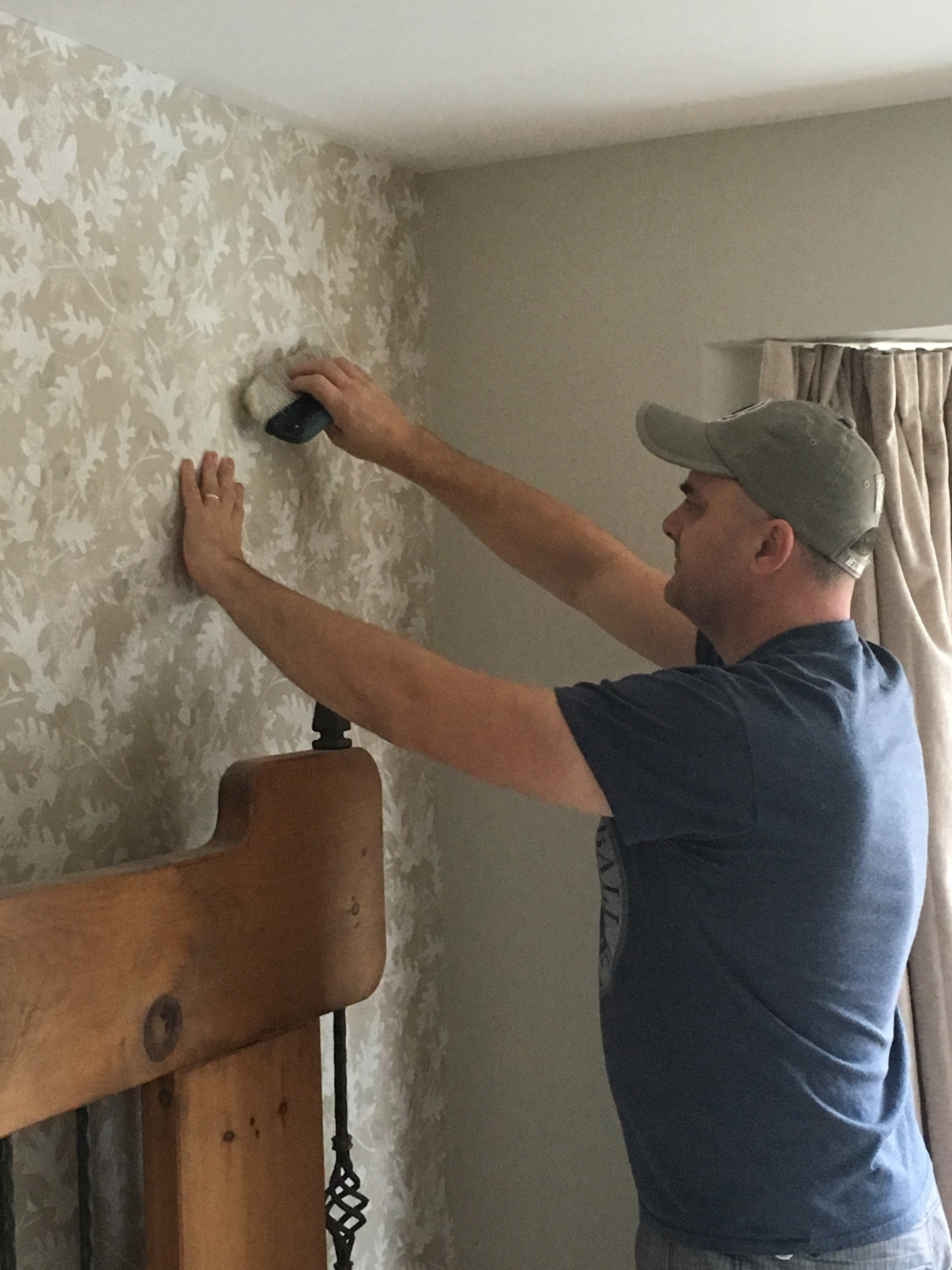 Color Design Painting & Decorating work photo 1