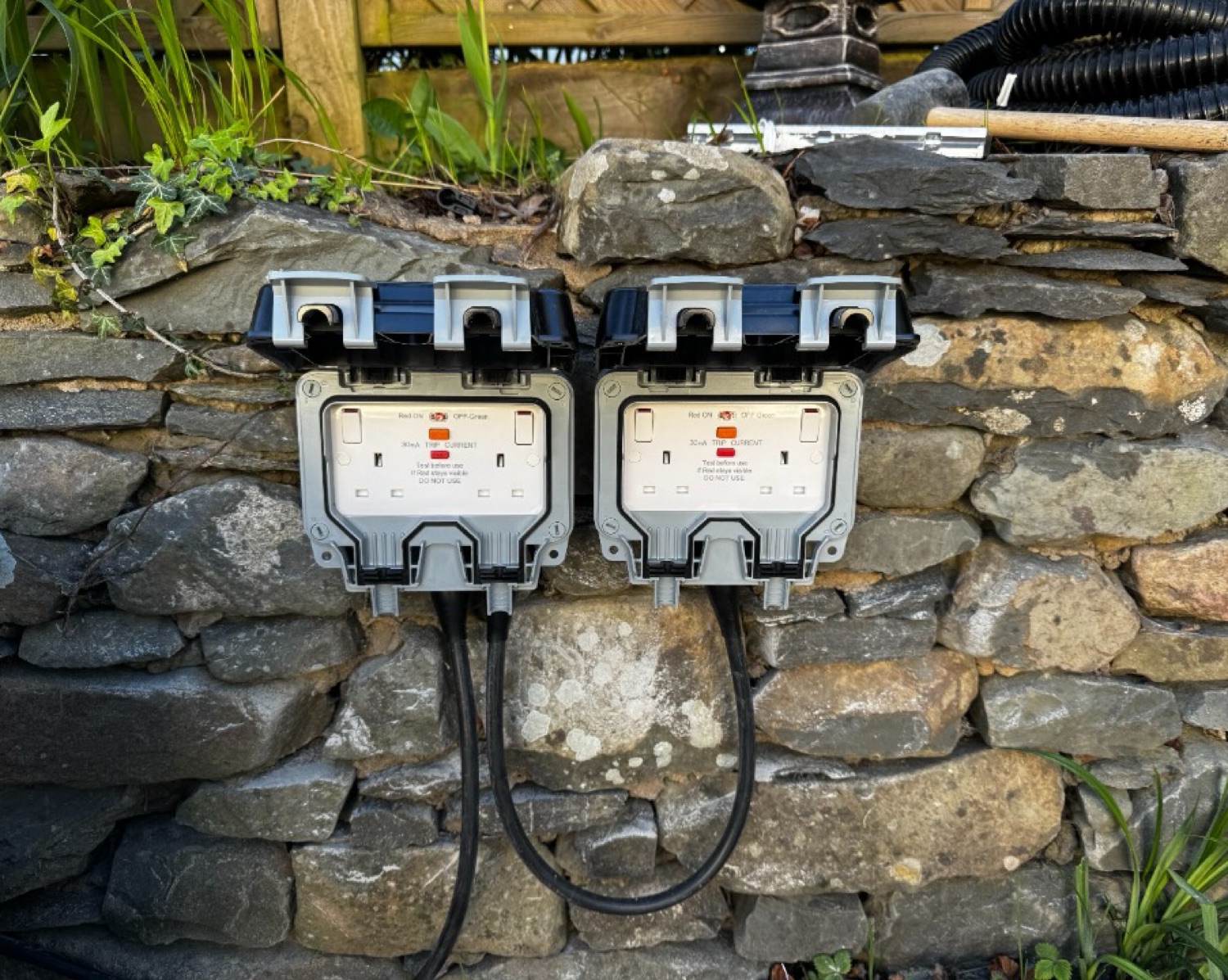 WAM ELECTRICAL & BUILDING SERVICES LTD work photo 1