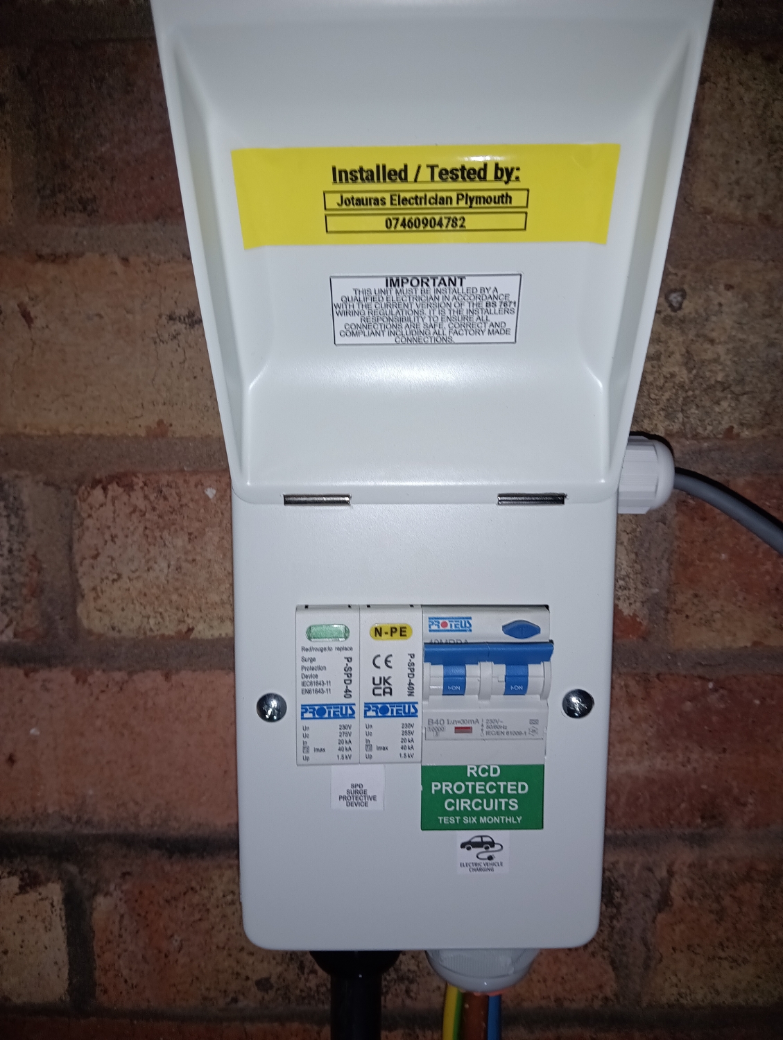 JOTAURAS ELECTRICIAN PLYMOUTH work photo 4