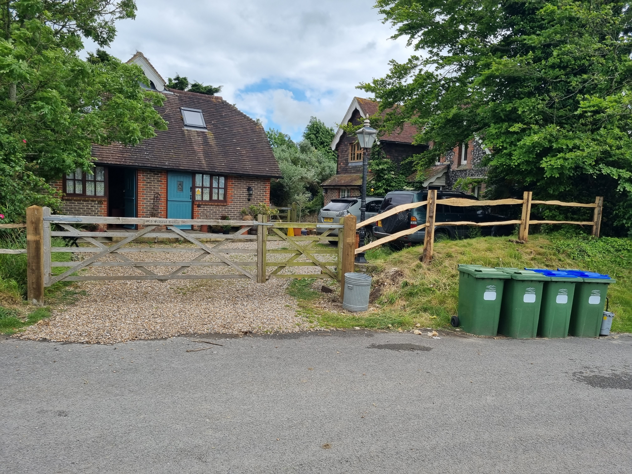 Elliot Fencing & Landscaping work photo 1