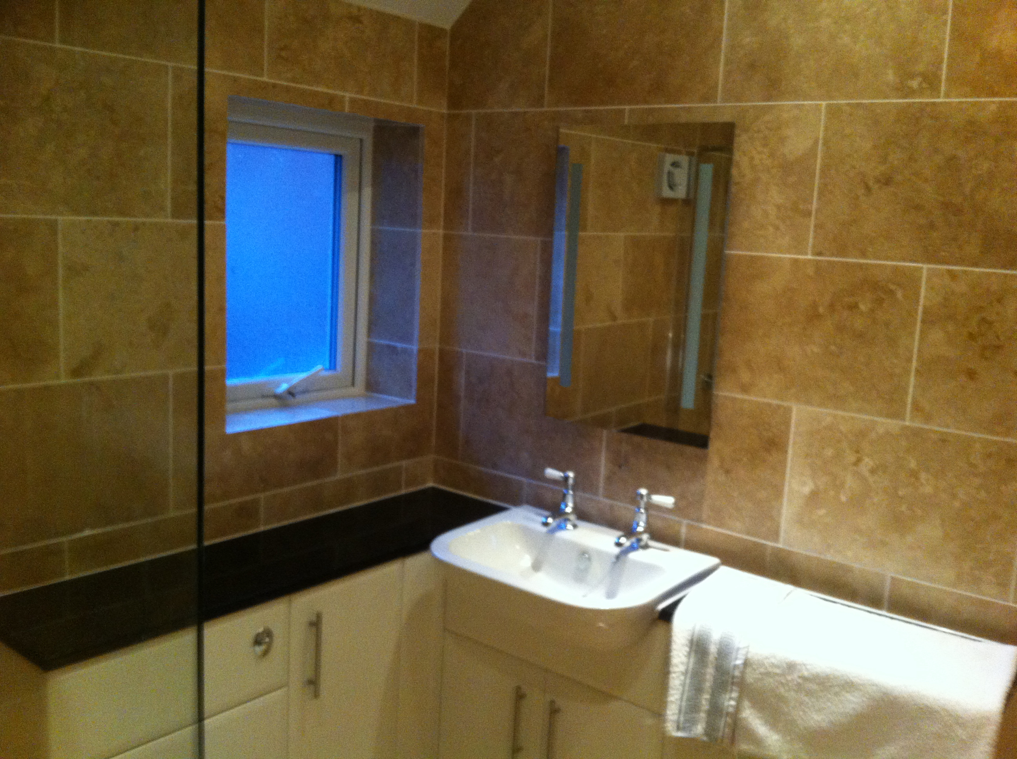 DL Bathrooms & kitchens work photo 1