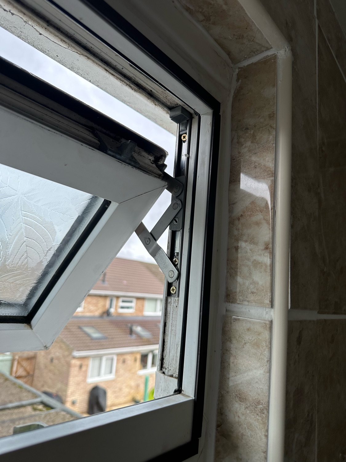LM Double Glazing Repairs work photo 2