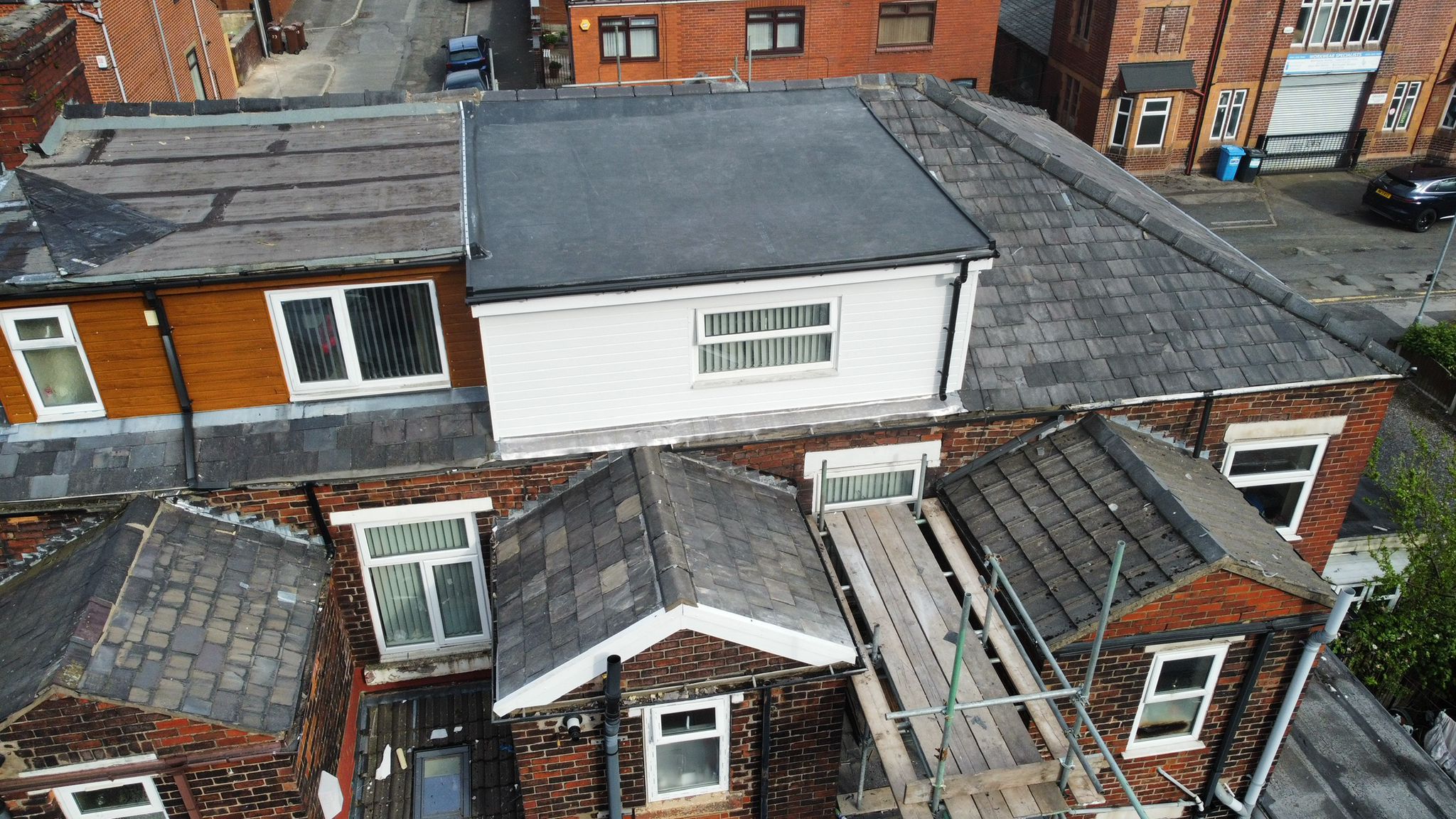 AK ROOFING SPECIALISTS LTD work photo 4