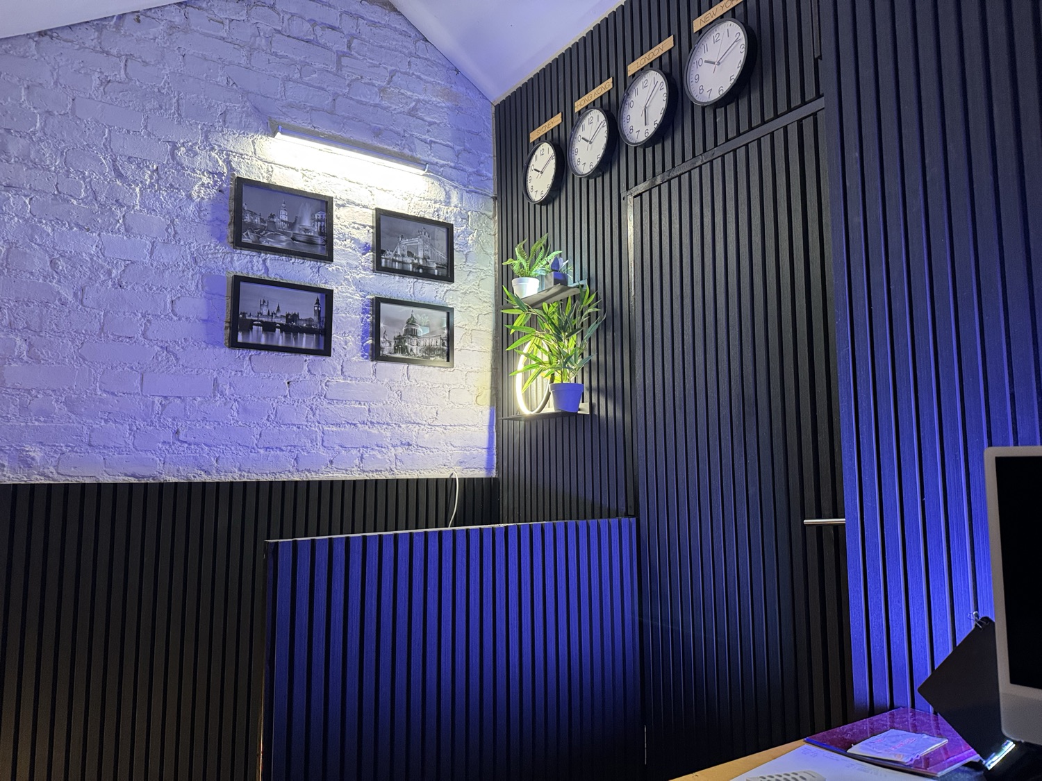 Urban Shared work photo 3