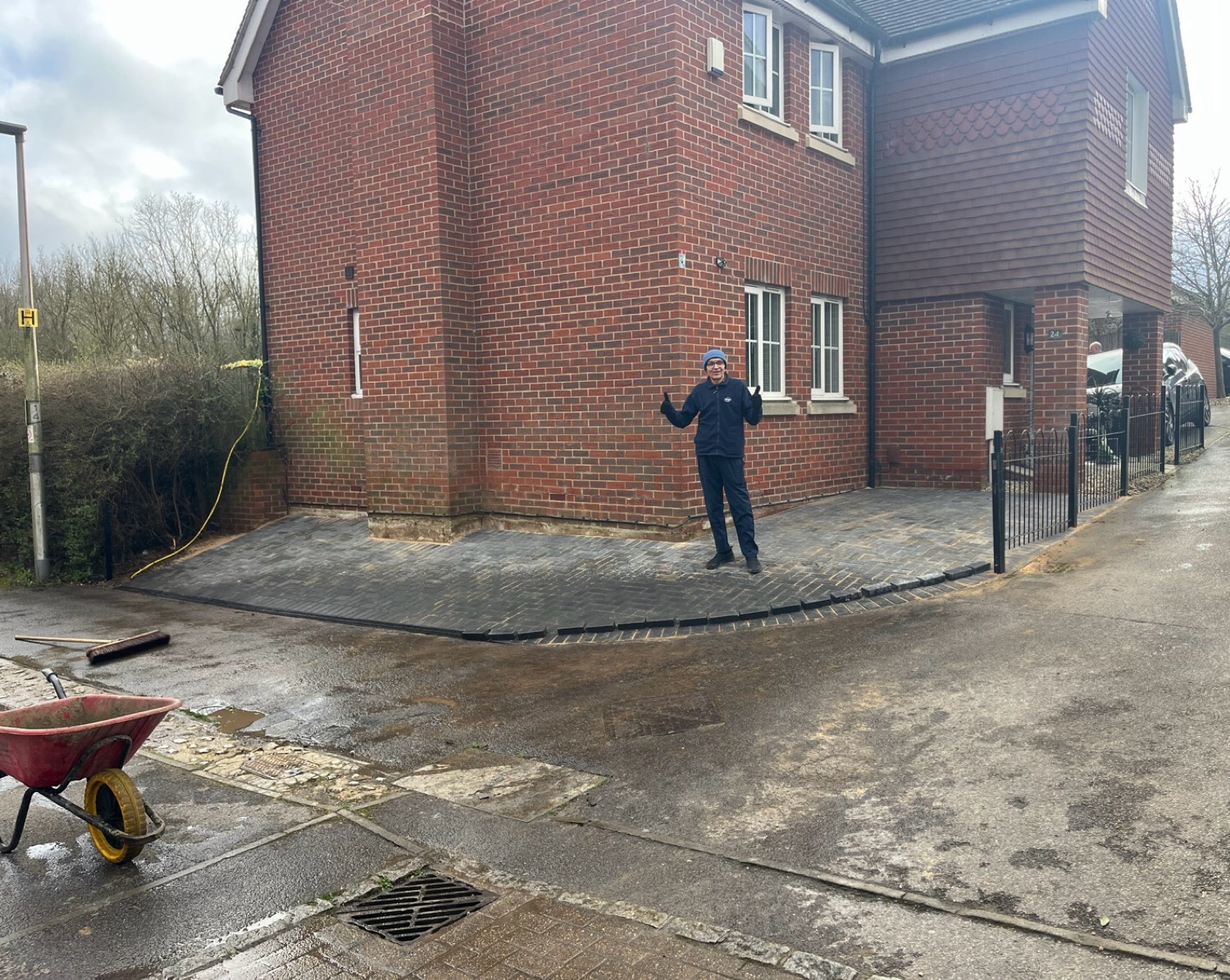 A2Z Ground and property maintenance work photo 3