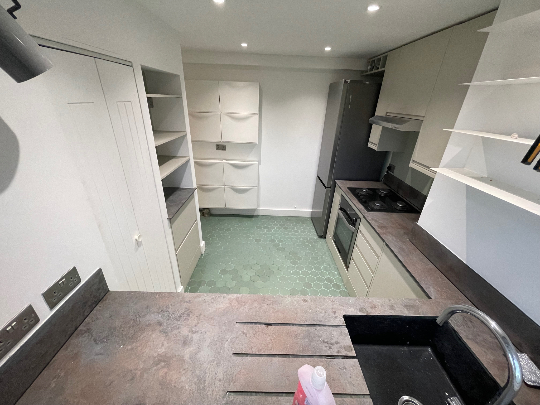 WG Constructions Services Ltd work photo 3