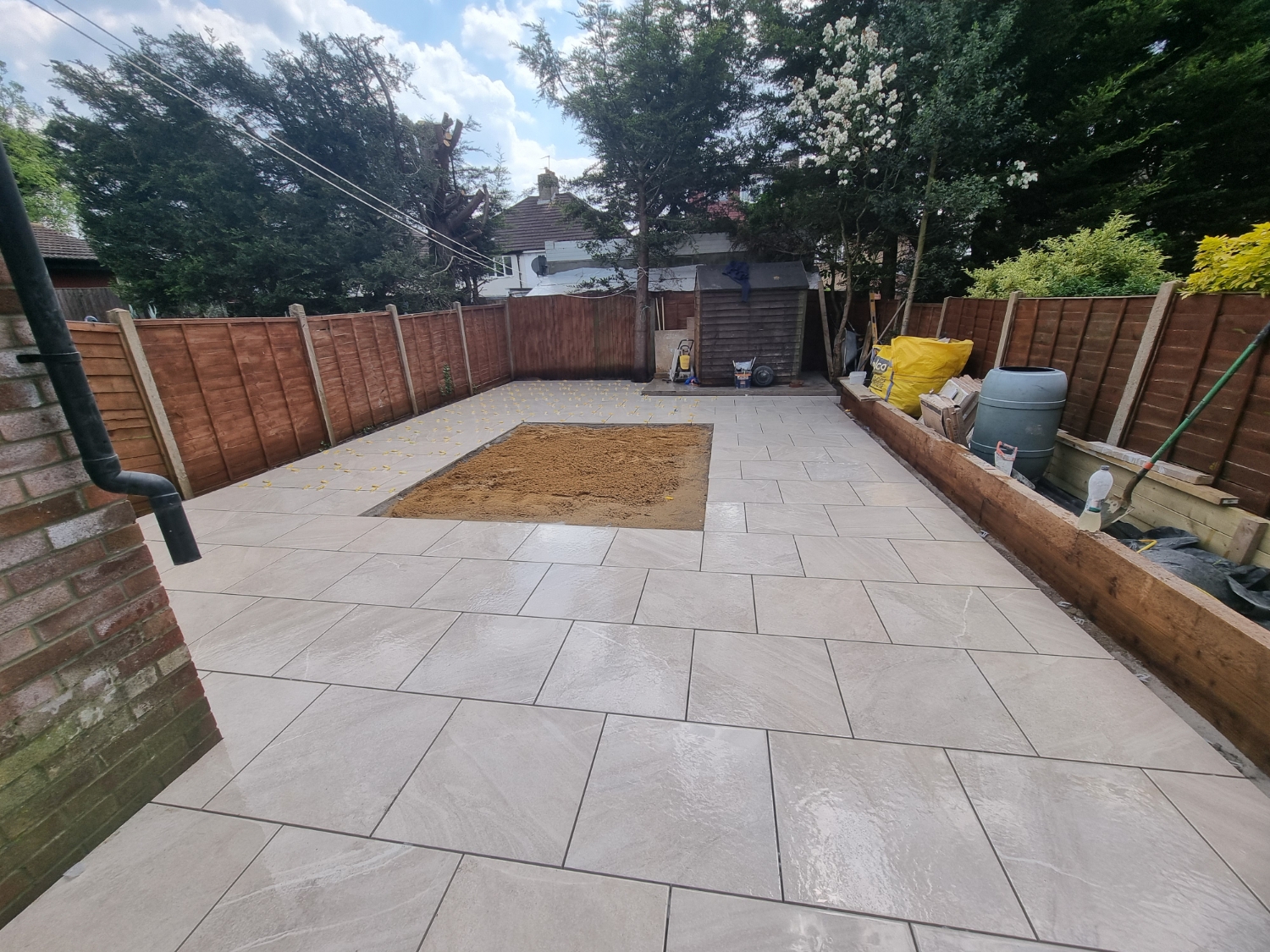 PIN CONSTRUCTION LTD work photo 4