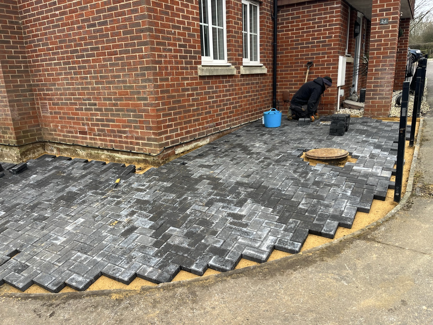 A2Z Ground and property maintenance work photo 4