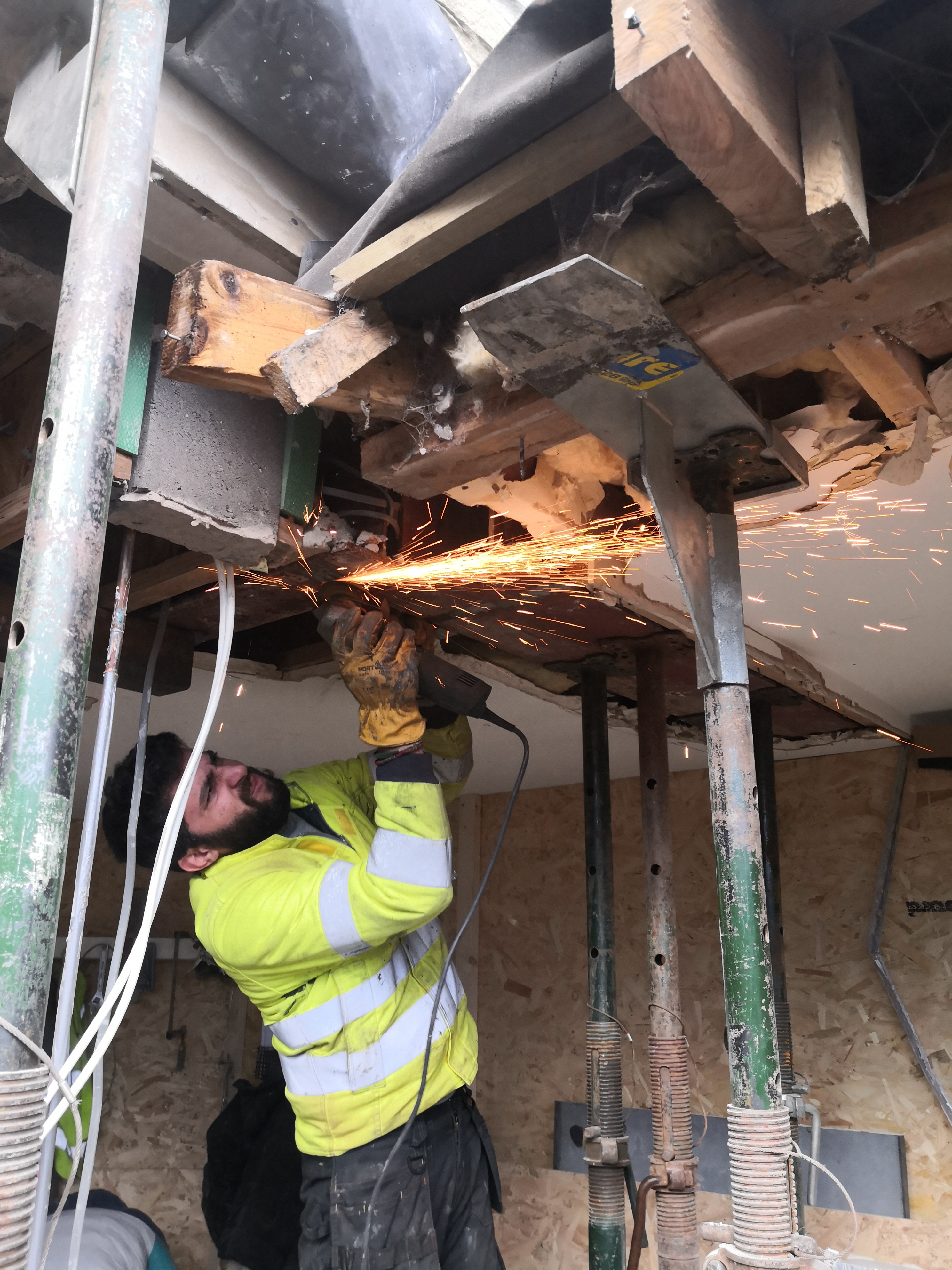 PROPPER T CONSTRUCTION LTD work photo 1