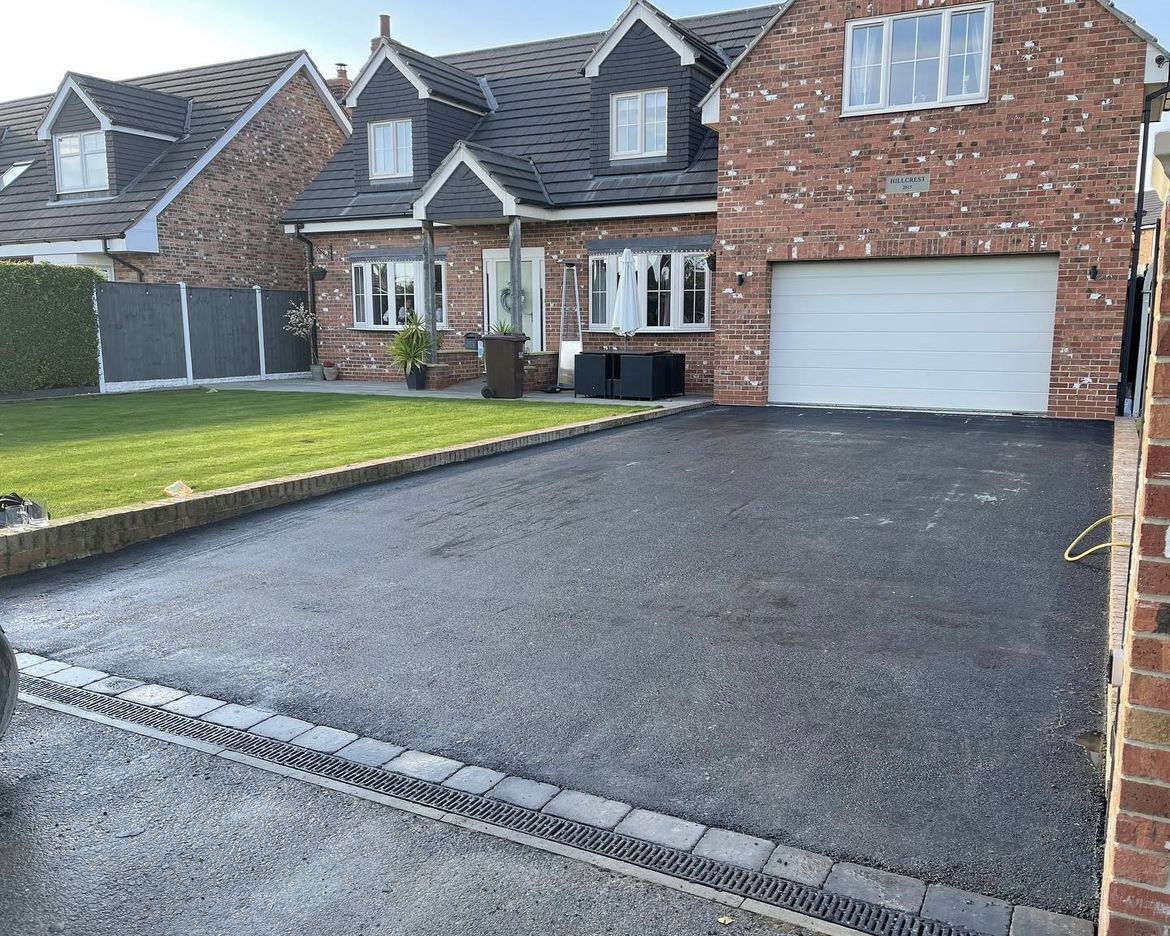 Premium Driveways & Landscapes work photo 4