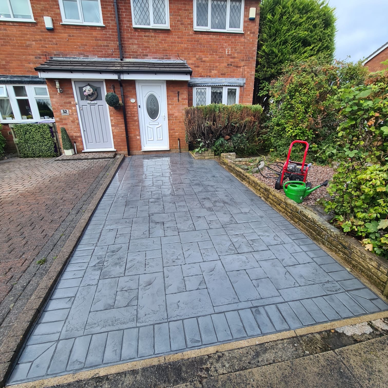 JS Driveways NW Ltd TA Con-E-Print work photo 1