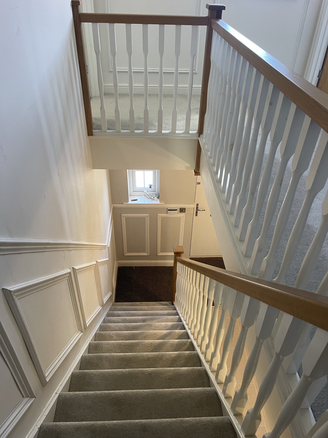 White Interior's work photo 2
