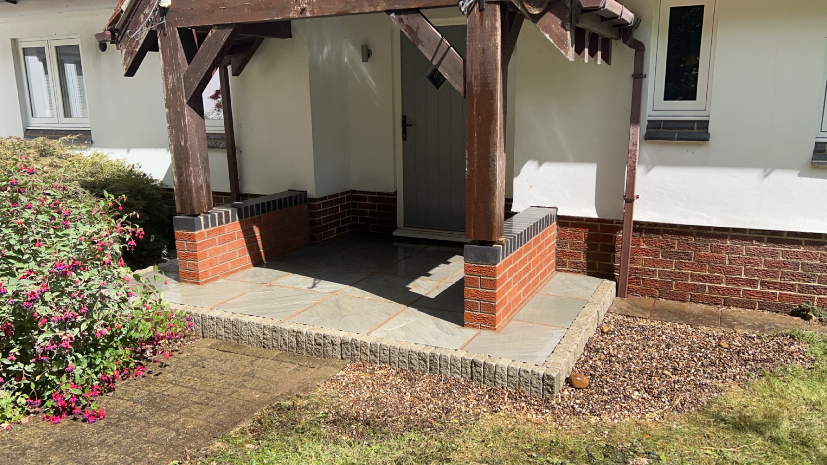 S & R Landscapes work photo 3