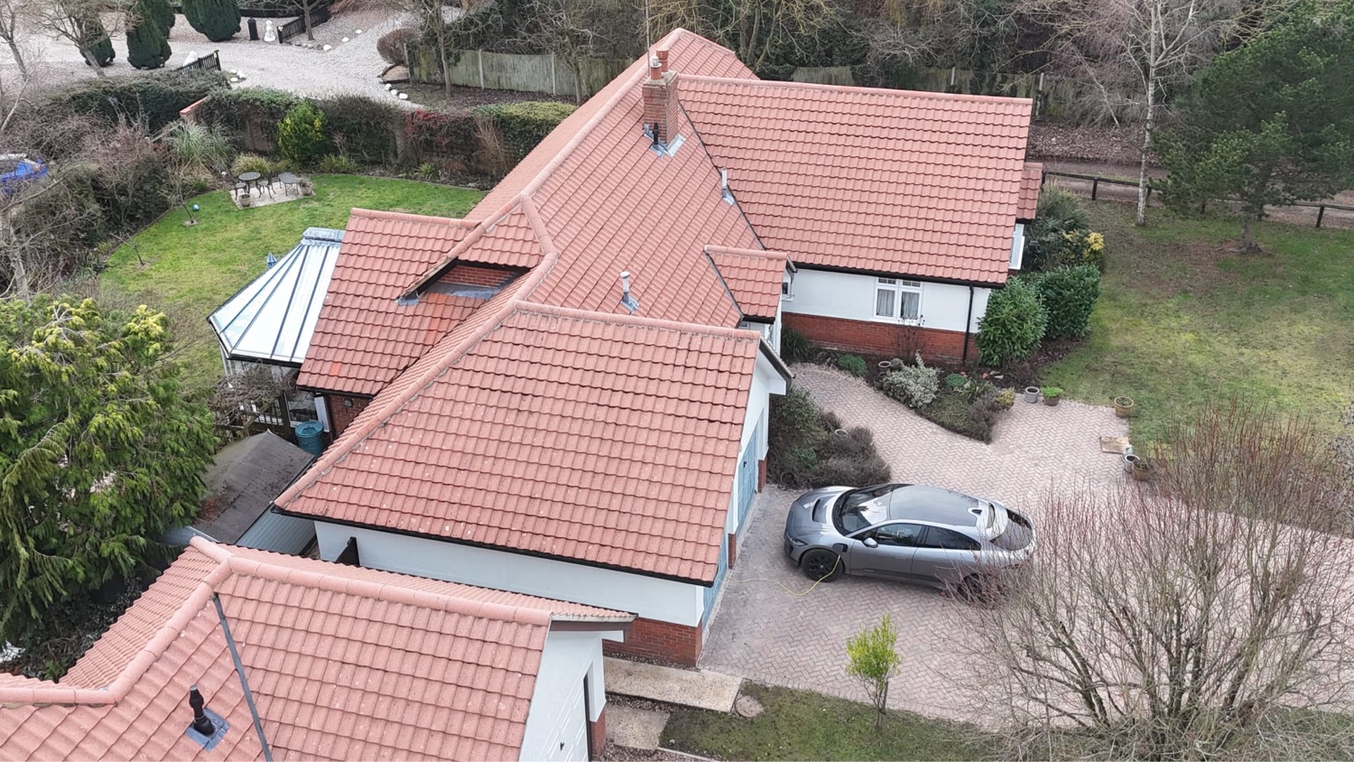 GROUND-TO-ROOF JET WASHING LTD work photo 2