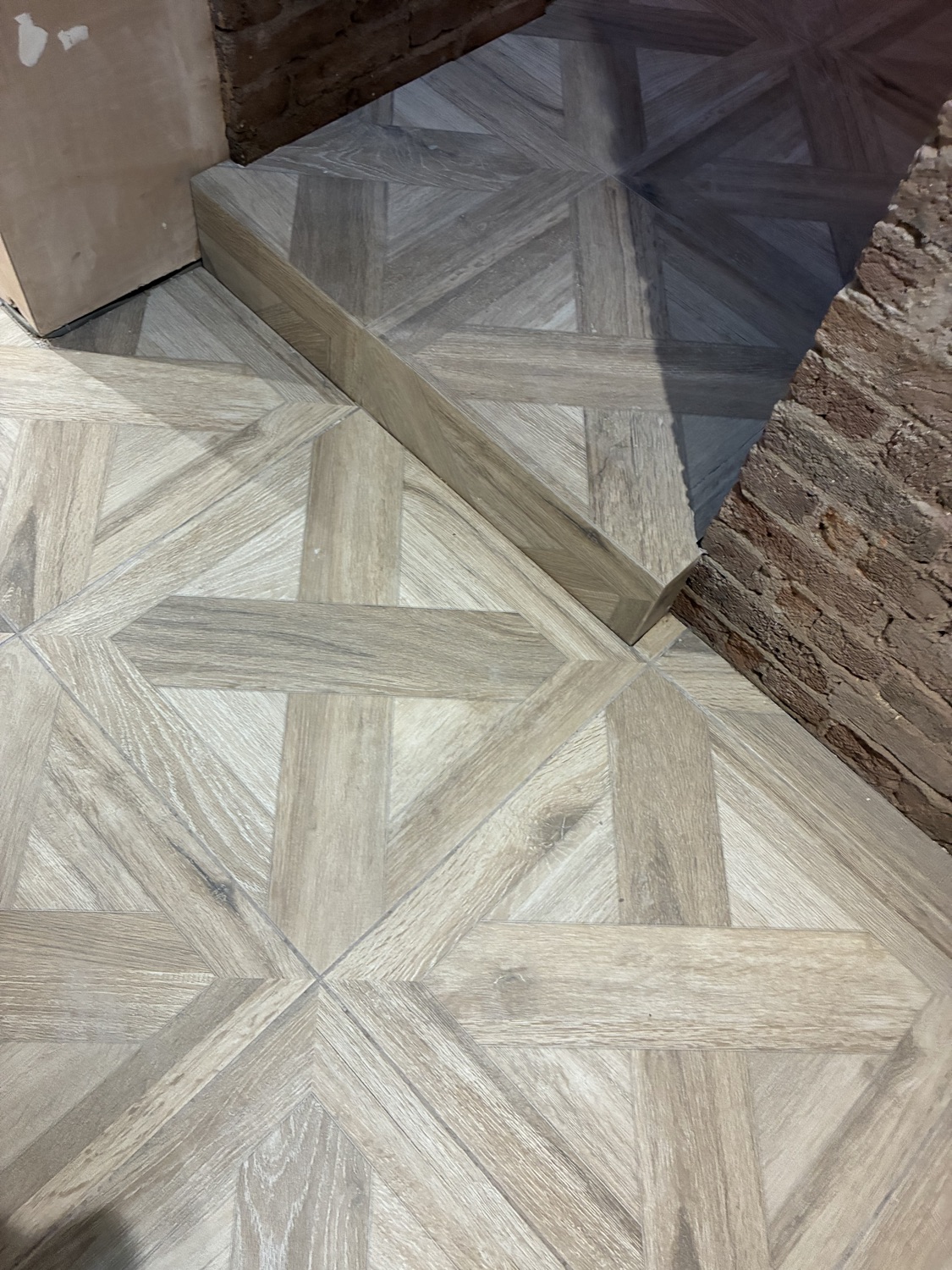 Golds Tiling LTD work photo 1