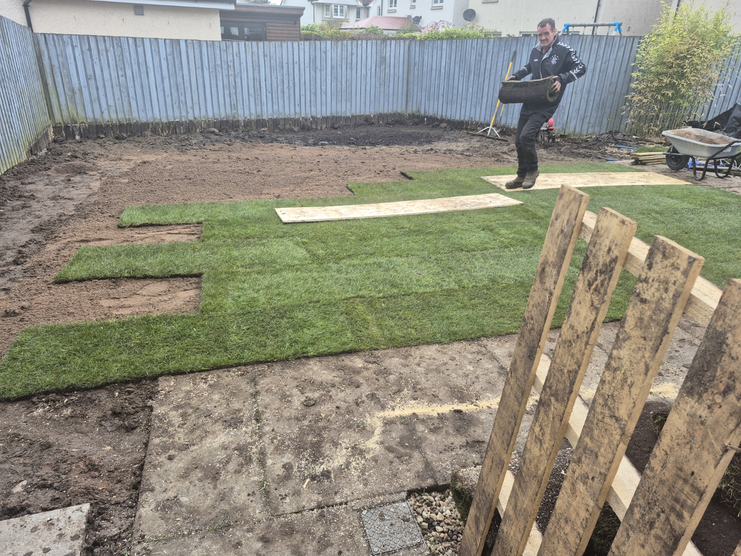 Four Seasons Tree  & Landscapes Services work photo 3