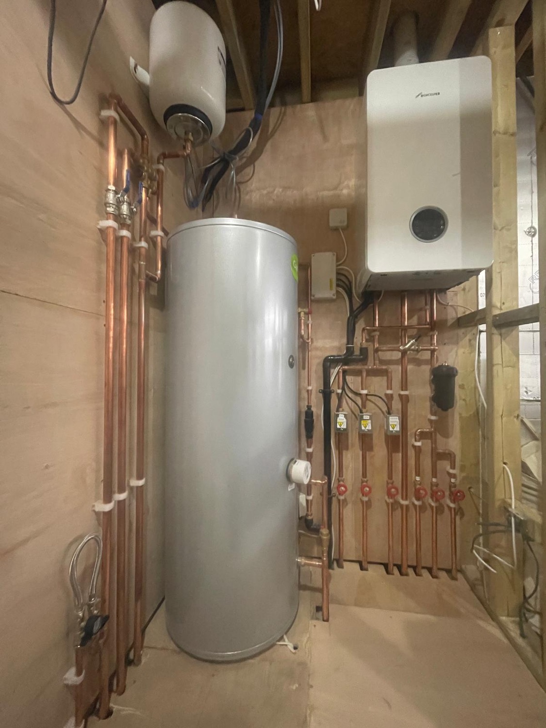 Solutions Plumbing and Heating LLP work photo 4