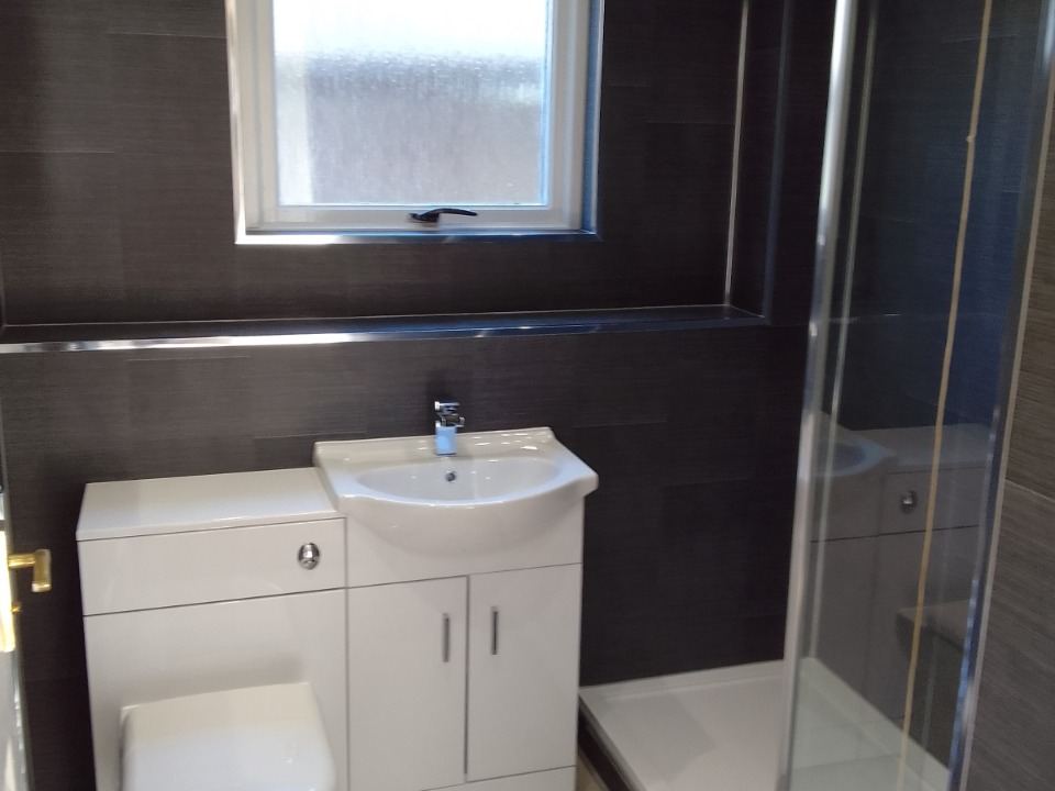 CD Kitchens & Bathrooms work photo 4