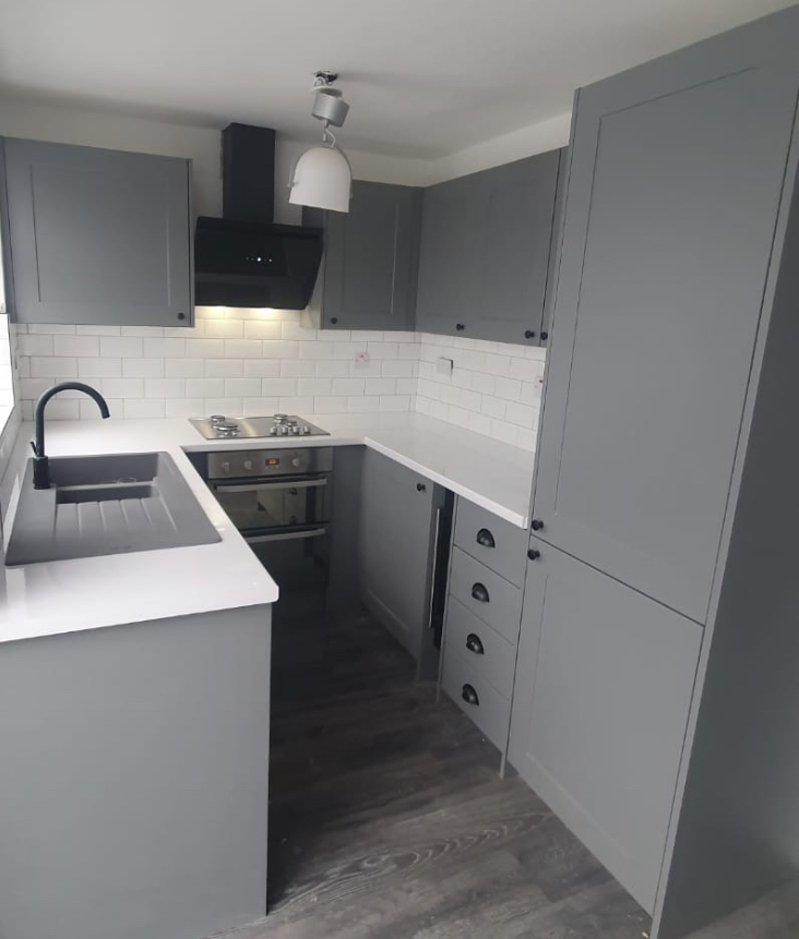 O&C INTERIORS LTD work photo 1