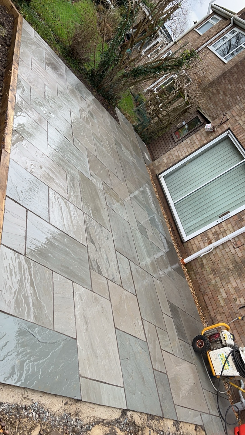 S & R Landscapes work photo 1