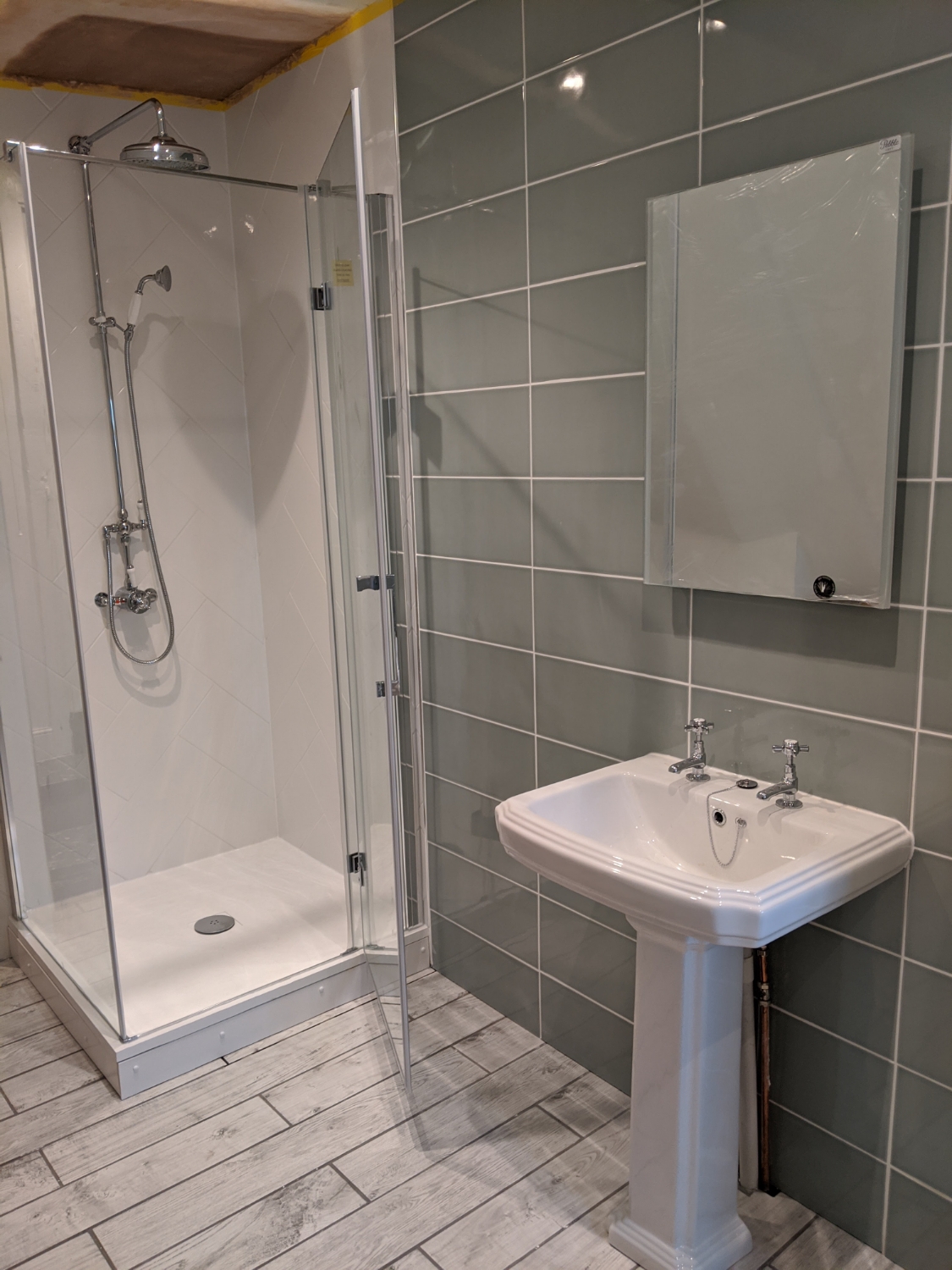 Emelye Lewis Plumbing & Heating work photo 1