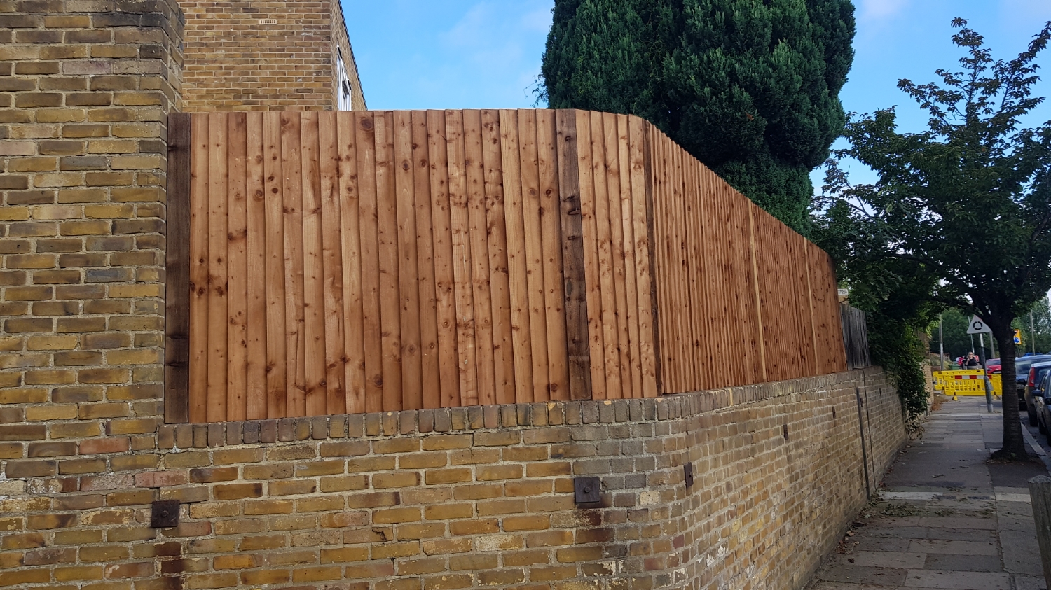 A-Z Gardening & Landscapes work photo 4